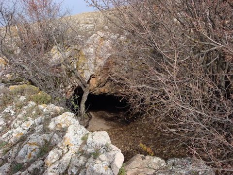 Видео: Пещера Ени-Сала 2 древнее святилище, завершающая часть похода.