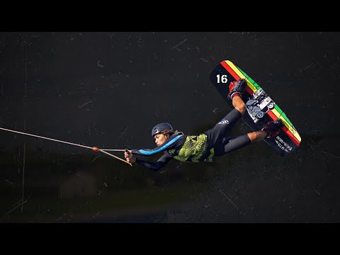 Видео: Wakeboard для начинающих. Вейкбординг c  чего начать? Вейкборд для новичков. Вейк для начинающих.