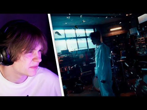 Видео: ДИПИНС СЛУШАЕТ К-ПОП | J-HOPE "MORE"