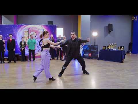 Видео: Jack and Jill Оnly 2024  JnJ Main Slow