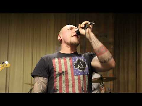 Видео: Цицька Пива - Донька Ондатри (Live in Gold Studio Kharkiv)