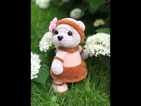 Видео: Мишка девочка 2 часть knitted bear