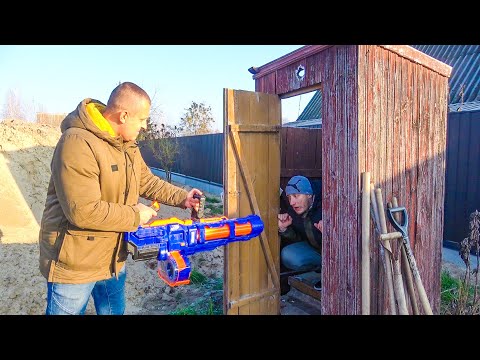 Видео: 6 серия Лысая Борода vs Старый. Битва за уборную. Nerf  Brothers