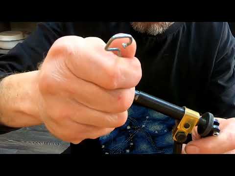 Видео: Скрутка на хариуса из альпаки.