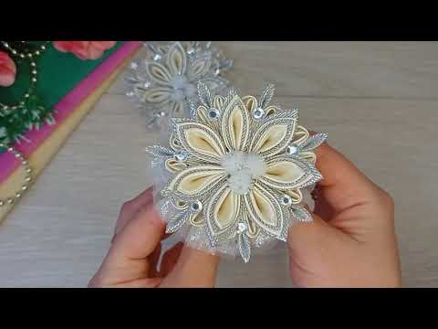 Видео: DIY 🎀МК  ИЗУМИТЕЛЬНЫЕ новогодние  СНЕЖИНКИ .. Snowflakes . New Year ribbon bows