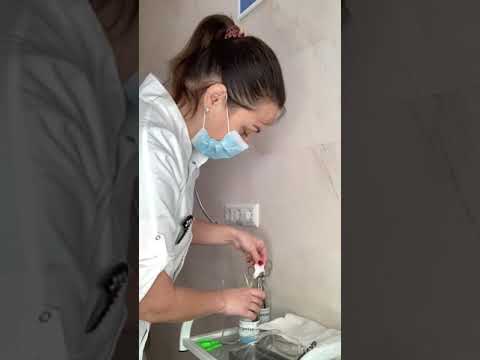 Видео: Венно-краплинне введення - практична навичка