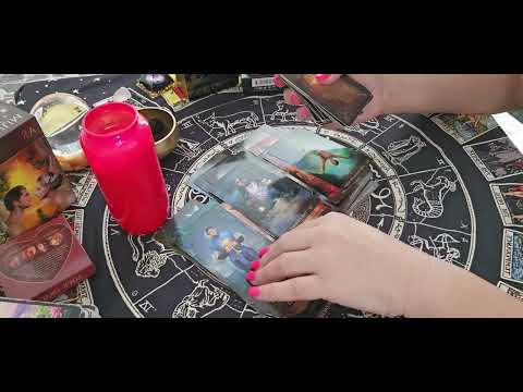 Видео: 👭🎯❤️ Каква връзка иска любимият ❤️🎯👭 Таро говори 🗣💬✨️