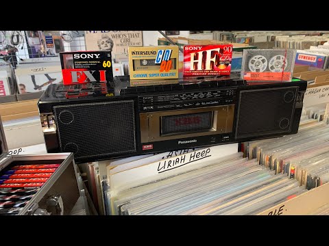 Видео: В ”Ностальгию“ за кассетами! Магазин ”Nostalgija“ часть 3-я! / Рига / Кассеты / Аппаратура