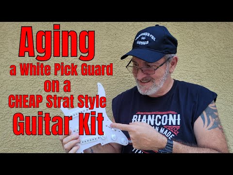 Видео: Как состарить белый медиатор на ДЕШЕВОЙ гитаре в стиле страт.