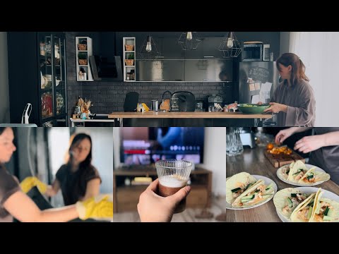 Видео: ДОМАШНІ СПРАВИ🧺 швидкий та смачний обід 🥙 