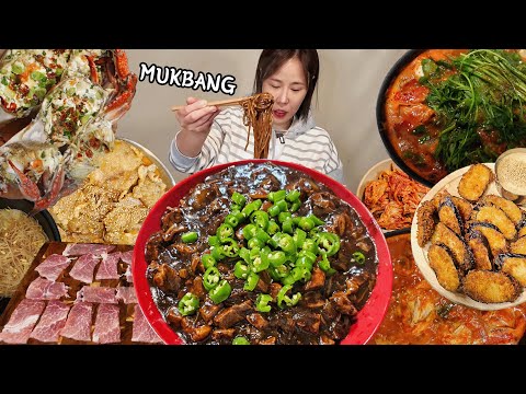 Видео: титр) Winter camping , I opened a Chinese restaurant and a Korean restaurant. Mukbang V-log