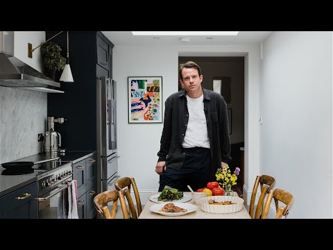 Видео: На крошечной кухне профессионального шеф-повара