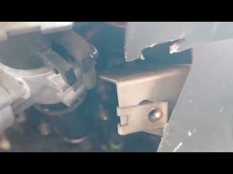 Видео: Замена замка зажигания на Славуте, Таврии