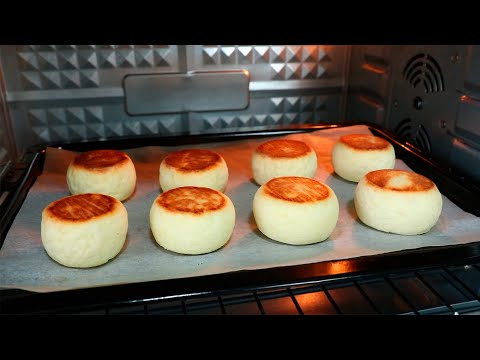 Видео: Настоящие Сырники в Духовке! Не Расплываются! Без Обжарки и Капли Масла! Не хуже чем на Сковороде!