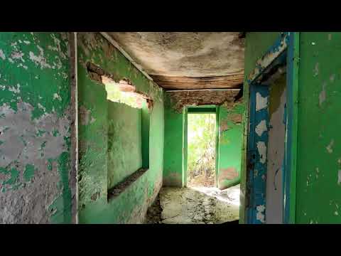 Видео: Подорож мотовсюдоходом на затоплений кар'єр і покинуте село у Черкаській області