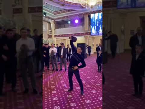 Видео: Гир көтеру жарысында Жаманғали палуан🦾