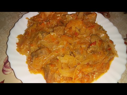 Видео: ТУШЕНАЯ КАПУСТА ПО - ДЕРЕВЕНСКИ С ДОМАШНИМ СВИНЫМ МЯСОМ.