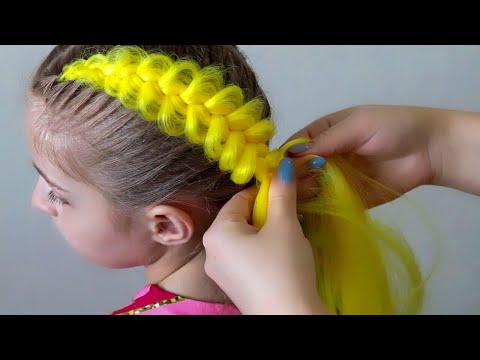 Видео: Вплетение канекалона. Простой способ. Легкие прически / two easy and simple braids