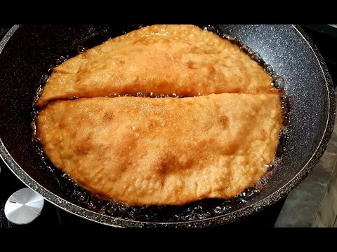 Видео: ЧЕБУРЕКИ. Идеальное Тесто для Чебуреков. Рецепт Домашних Чебуреков - Хрустящие и Пузырчатые.
