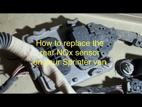 Видео: Как заменить задний датчик NOx на Sprinter 2009-2022