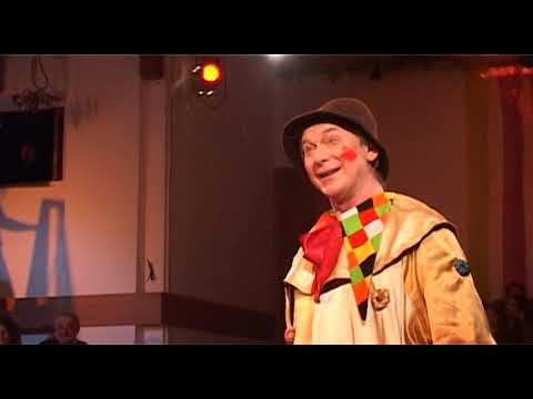 Видео: Спектакль "Три толстяка"