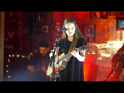 Видео: Обними Кита  - Пешка