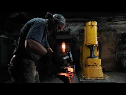 Видео: Кубический слоник