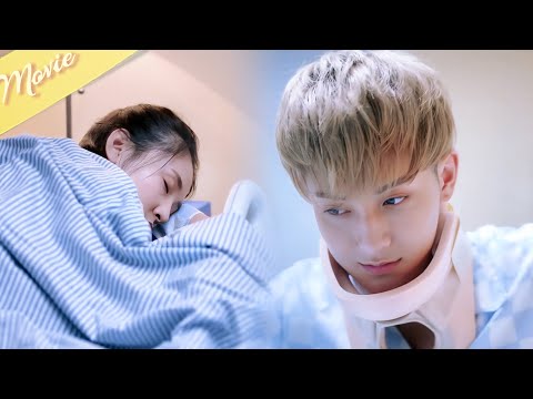 Видео: Топ-звезда внезапно заболела 🤒 Золушка охраняет всю ночь 🌙 Сердце его в плену!