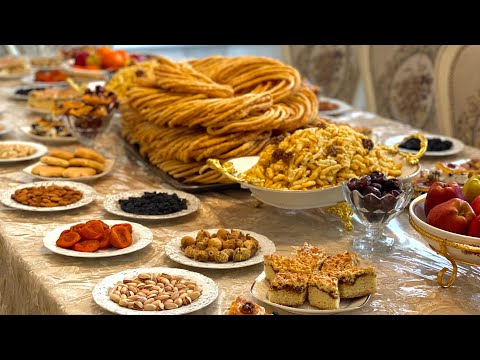 Видео: ВСЕХ С ПРАЗДНИКОМ EID MUBARAK//🌙 НАКРЫВАЕМ НА СТОЛ//😍 ЕЗДИМ ПО ГОСТЯМ//🤭 #eid #eidmubarak