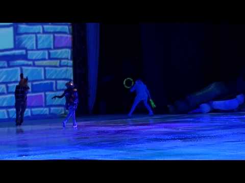 Видео: 10.11.2013 Бременские музыканты в НН - 13.00 -3