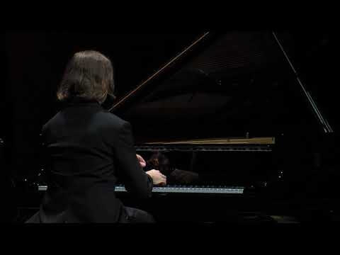 Видео: PETR  AVERIN.Franz Liszt.Consolation No 2 E dur, S 172/Ф.Лист.Утешение №2(Петр Аверин,фортепиано)
