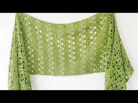 Видео: Как связать современную женскую шаль крючком открытым стежком поэтапно для начинающих.