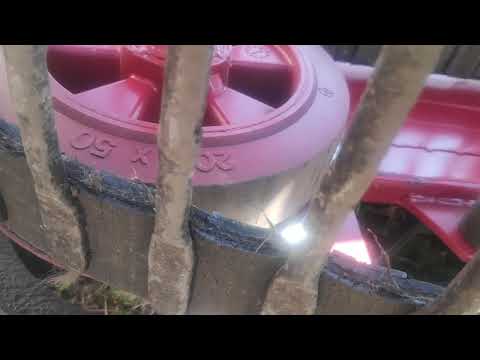 Видео: самодельная копалка к минитрактору мтз-132 обзор