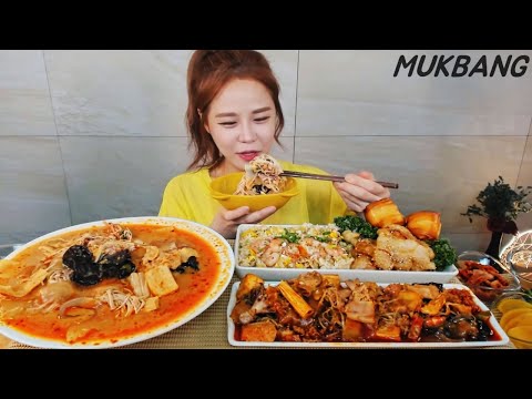Видео: Субтитры) Spicy Malatang noodles. Spicy Malaxianguo. Guobaorou. Fried rice. REAL SOUND. ASMR MUKBANG