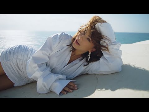 Видео: Ани Лорак — Я бы летала