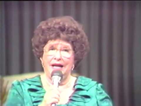 Видео: 12 урок "Как исцелять больных" - Чарльз и Френсис Хантер (рус.)