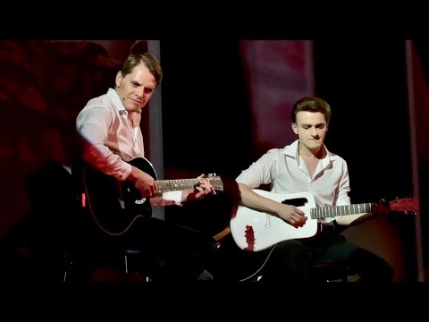 Видео: Хиты Бродвея. More than words - Иван Ожогин, Ярослав Баярунас 08.11.2022