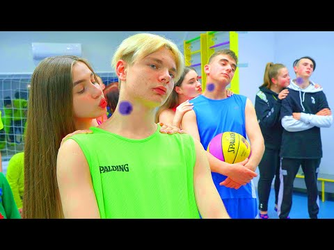 Видео: ПРАВИЛА ВЫЖИВАНИЯ В СТАРШЕЙ ШКОЛЕ!!! ДИАНА ЧЕРЛИДЕРША ПРОИГРАЛА?