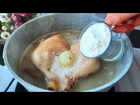 Видео: Я узнал этот трюк из ресторана! Добавьте муку в кипящий куриный бульон! Результат потрясающий!