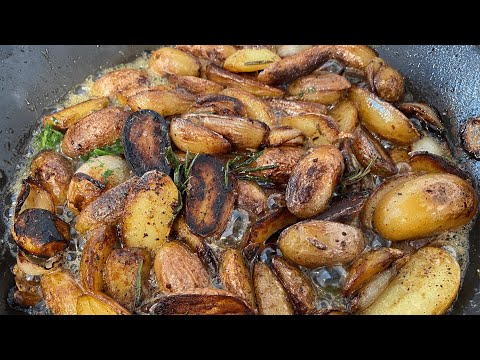 Видео: Самый ПРОСТОЙ и ВКУСНЫЙ рецепт ЖАРЕНОЙ КАРТОШКИ! Жарим КАРТОФЕЛЬ правильно!