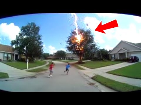 Видео: Молния может поразить вас в солнечный день // Самые странные ловушки природы