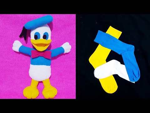 Видео: 😍ИГРУШКА В НОСКАХ DONALD DUCK Made / 💥Мой дизайн / Кукла в носках / Как сделать