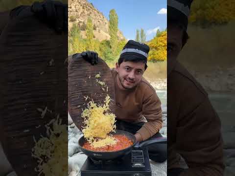Видео: Шикор барор нагрифт! Донери бе гушт кадем😋