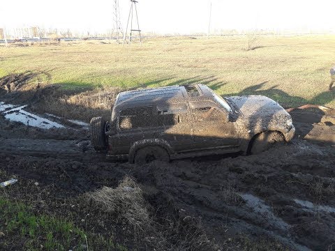 Видео: Lexus LX 470 vs Land Cruiser 80 vs Pajero Sport vs Suzuki Jimny. Жесткое рубилово в канаве