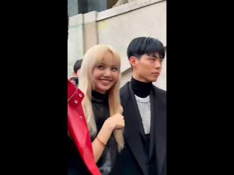 Видео: Taehyung,Lisa,Bogom на модели показе CELINE в Париже