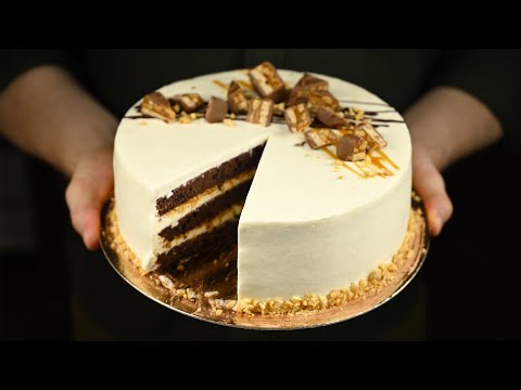 Видео: Торт Сникерс, тает во рту, а не в руках. Snickers cake recipe