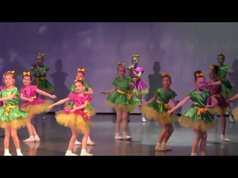 Видео: Танец  Замечательный сосед