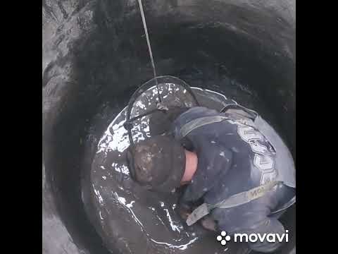 Видео: Беларусь Гомельская обл Чистка колодцев,д Новая-Буда дорожная труба 4.5 м,д Зябровка 7 колец.