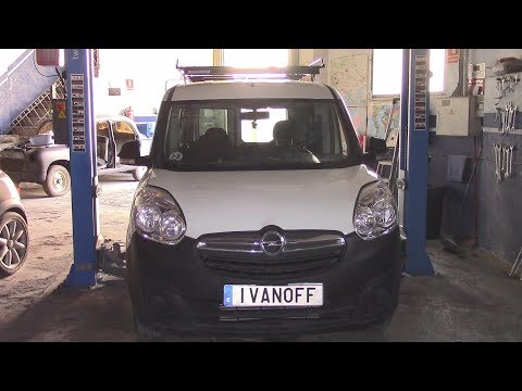 Видео: Opel Combo 2016 замена опор передних стоек