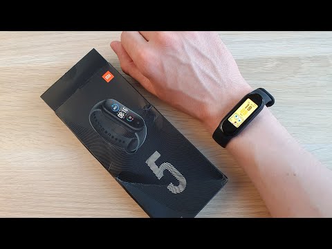 Видео: XIAOMI MI BAND 5 - ОБЗОР И ПЕРВАЯ НАСТРОЙКА!